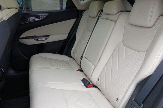 Lexus NX 450h+ Prestige AWD