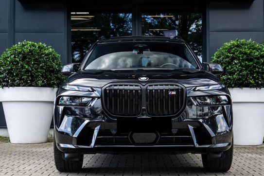 BMW X7 M60i xDrive