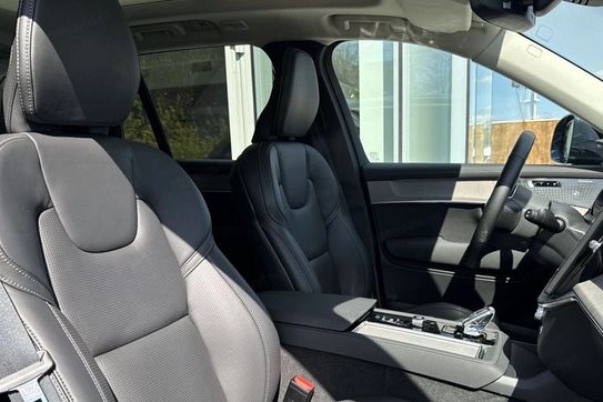 Volvo XC90 B5 B AWD Plus Bright 7os