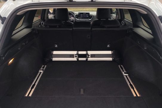 Kia Ceed 1.5 T-GDI L Business Line DCT