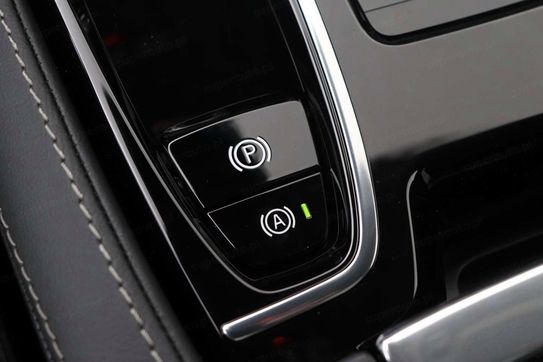 Volvo V90 T8 AWD Ultra Bright