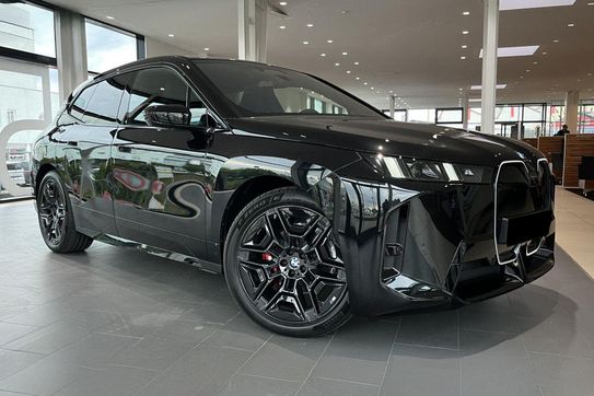 BMW iX xDrive45