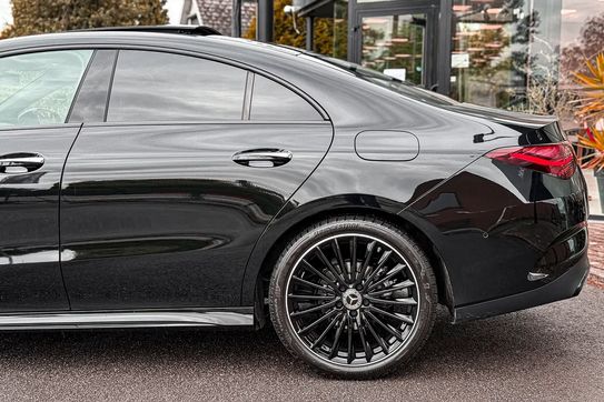 Mercedes CLA 220 d AMG Line