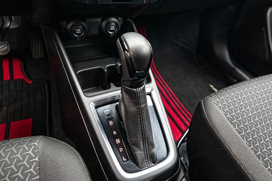 Suzuki Swift 1.2 Premium Plus
