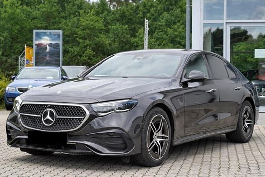 Mercedes Klasa E 300 e 4-Matic AMG
