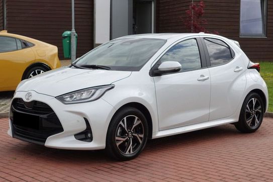 Toyota Yaris Style 1.5 Hybrid