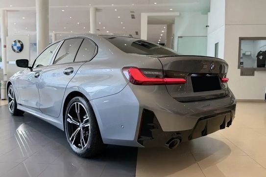 BMW Seria 3 320i xDrive M Sport