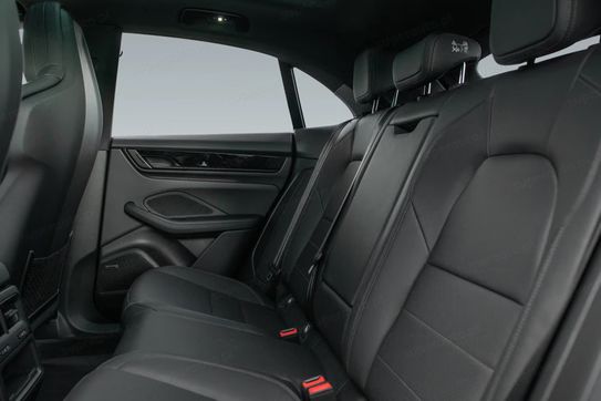 Porsche Macan 4