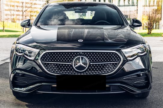 Mercedes E Klasa 220 d 4-Matic AMG