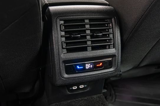 Volkswagen Golf VIII 2.0 TDI SCR Style