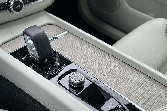 Volvo XC60 B4 B Plus Bright aut