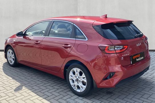 Kia Ceed 1.5 T-GDI M DCT