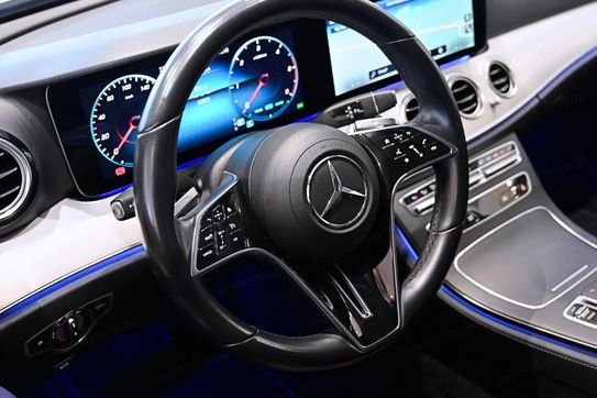 Mercedes Klasa E 220 d 4MATIC AMG/Avantgarde