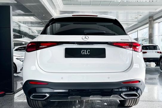 Mercedes GLC 200  4-Matic AMG Line