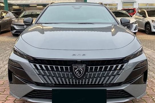 Peugeot 308 GT Exclusive EAT8 1.5 BlueHDi