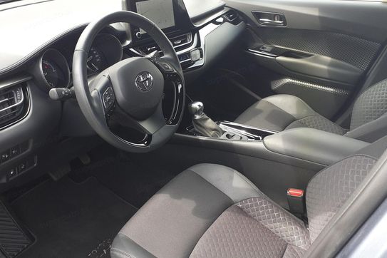 Toyota C-HR 1.8 Hybrid Style