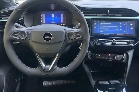 Opel Corsa Yes  1.2 T mHEV eDCT