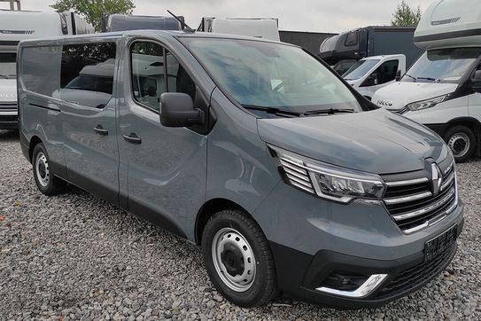 Renault Trafic L2H1 Zabudowa Brygadowa