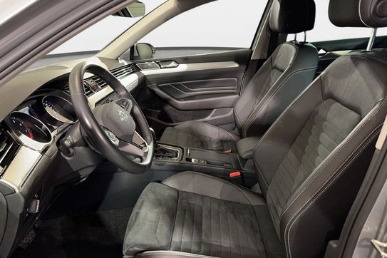 Volkswagen Passat 1.5 TSI DSG