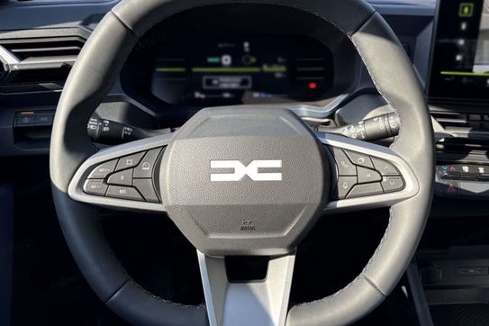 Dacia Bigster Expression 1.8 Full Hybrid