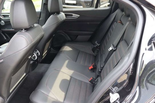 Alfa Romeo Giulia 2.0 Turbo Intensa Q4