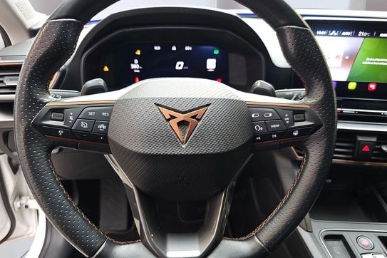 Cupra Leon eTSI DSG