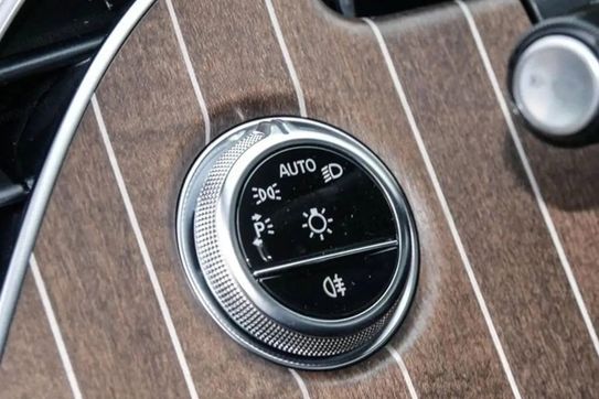 Mercedes Klasa E 220 d 4-Matic Avantgarde