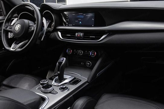 Alfa Romeo Stelvio 2.0 Turbo Veloce Q4