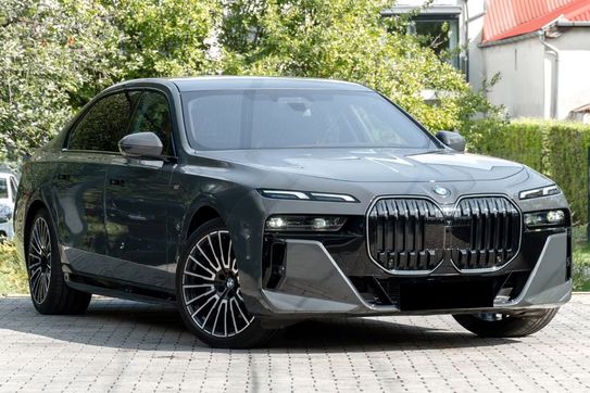 BMW Seria 7 740d xDrive M Sport