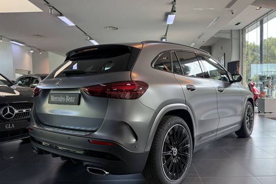 Mercedes GLA 200 AMG Line