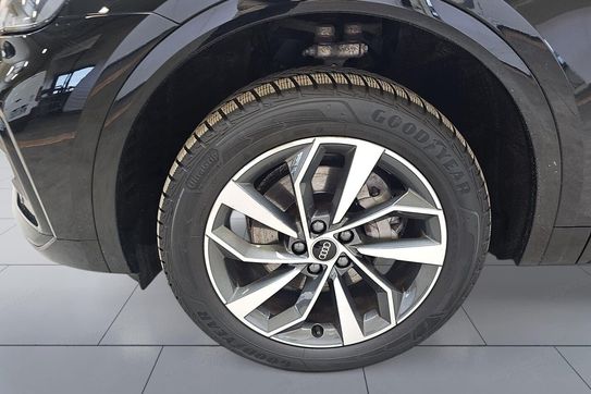 Audi Q5 40 TDI mHEV quattro S Line S tronic