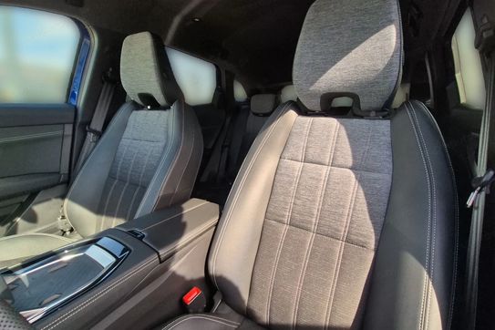 Renault Austral 1.2 E-Tech Techno MMT