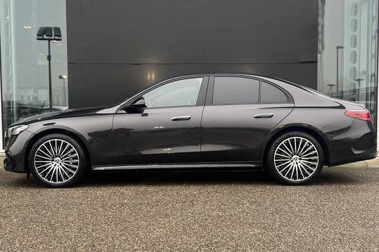 Mercedes E Klasa 200  4-Matic AMG
