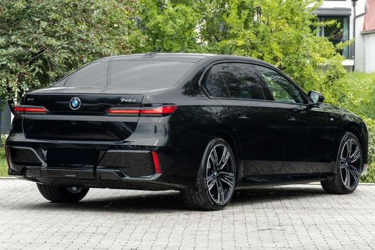 BMW Seria 7 740d xDrive M Sport