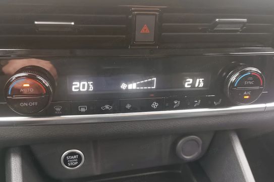 Nissan Qashqai 1.3 DIG-T mHEV Acenta Xtronic