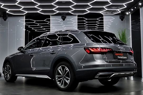 Audi A4 40 TDI quattro S tronic