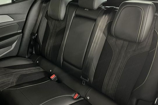 Peugeot 408 GT e-DCS 1.2 mHEV