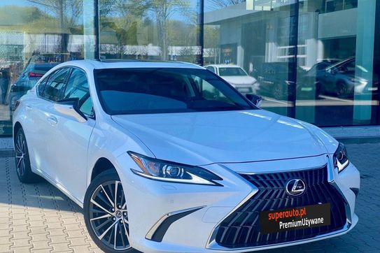 Lexus ES 300h Business Edition