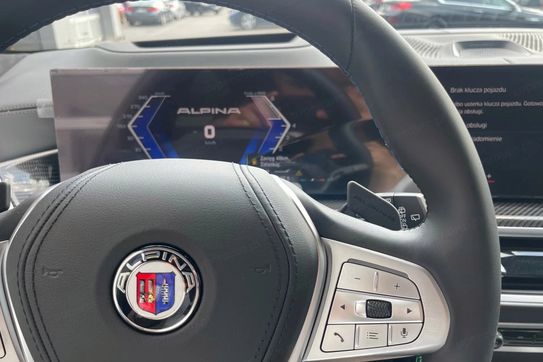 Alpina XB7 