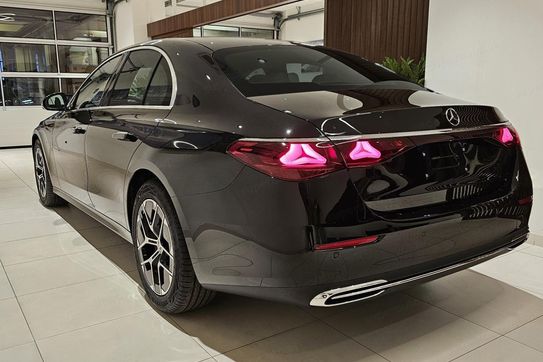 Mercedes Klasa E 220 d 4-Matic Avantgarde