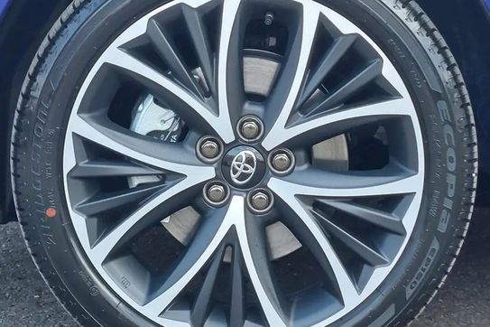Toyota Yaris Style 1.5 Hybrid