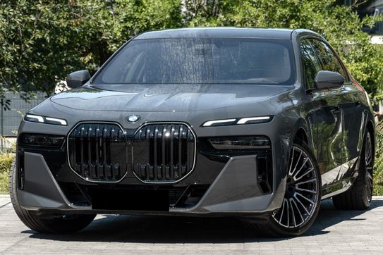 BMW Seria 7 740d xDrive M Sport