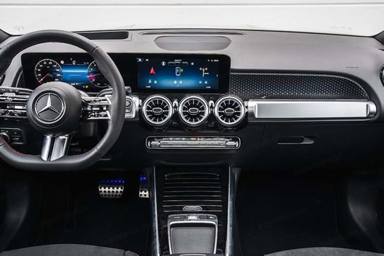 Mercedes GLB 220 4-Matic AMG Line