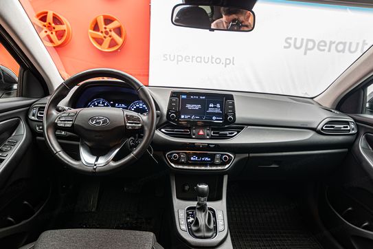 Hyundai i30 1.5 T-GDI 48V Smart DCT