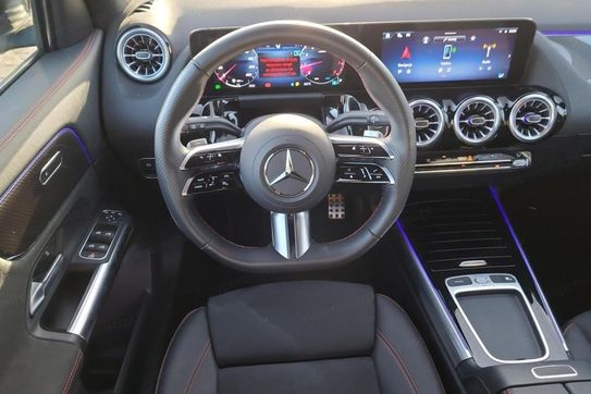 Mercedes GLA 200 AMG Line