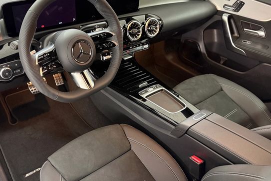 Mercedes Klasa A 200 AMG Line