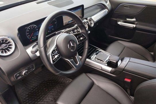 Mercedes EQB 300 66.5kWh 4-Matic Progressive