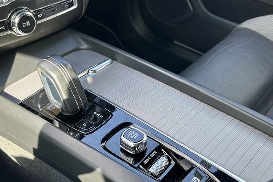 Volvo XC60 B4 D AWD R-Design