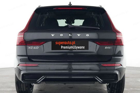 Volvo XC60 B5 B AWD Plus Dark aut