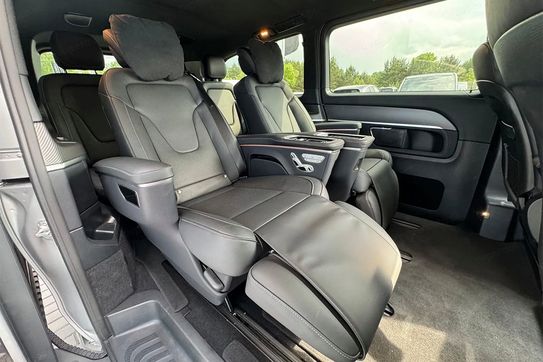 Mercedes V Klasa V300d Ekstradługi 4-Matic 9G-Tronic